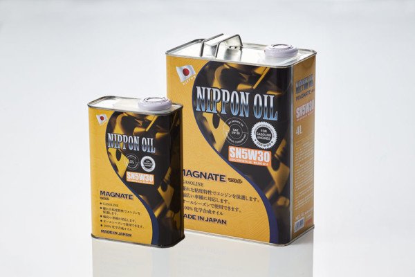 High quality engine oil refined in Japan.